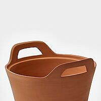 NORRGAVEL_260224_KRUKA M HANDTAG O FAT_TERRAKOTTA_24.5CM_2.tif